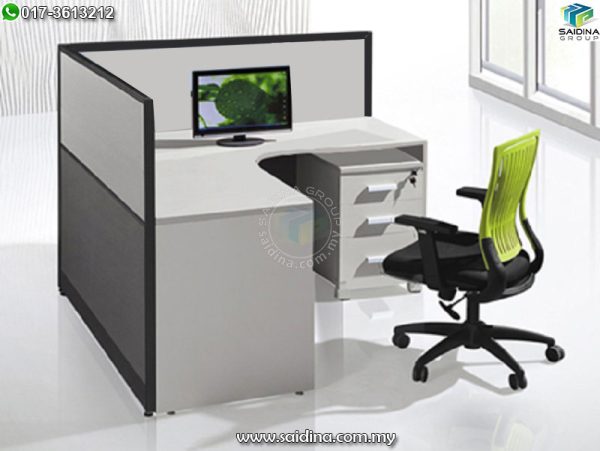 Single seater workstation