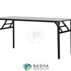 Banquet table